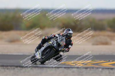 media/Sep-11-2022-SoCal Trackdays (Sun) [[81b7e951af]]/Turn 7 (1145am)/